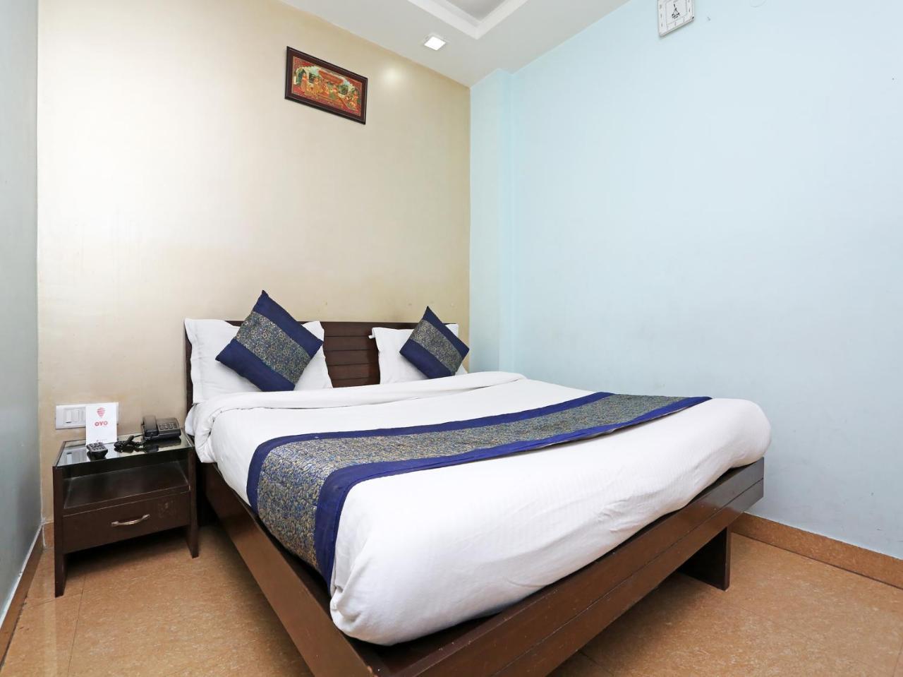 Oyo 6596 Hotel Flight Path New Delhi Buitenkant foto