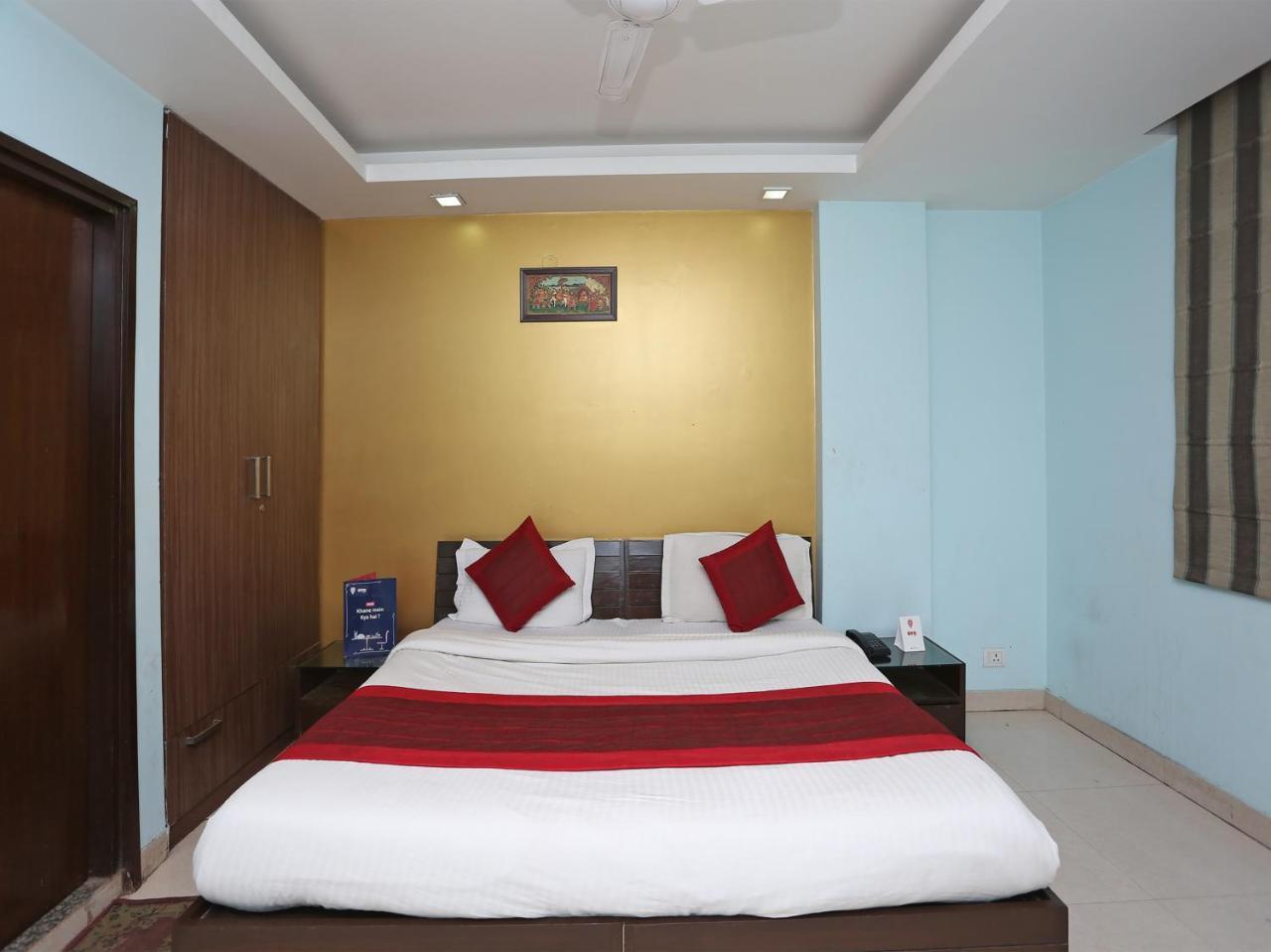 Oyo 6596 Hotel Flight Path New Delhi Buitenkant foto